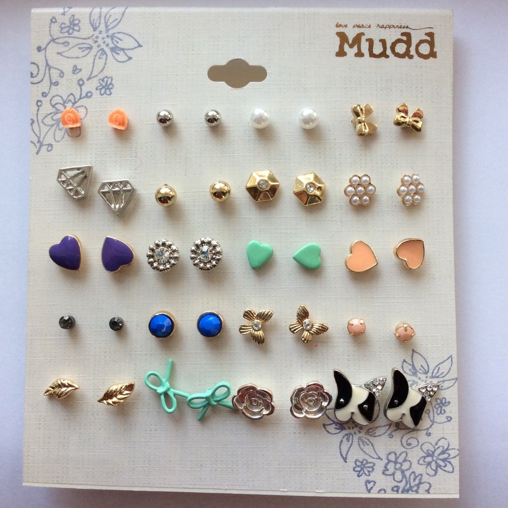Mudd earrings (20)pairs